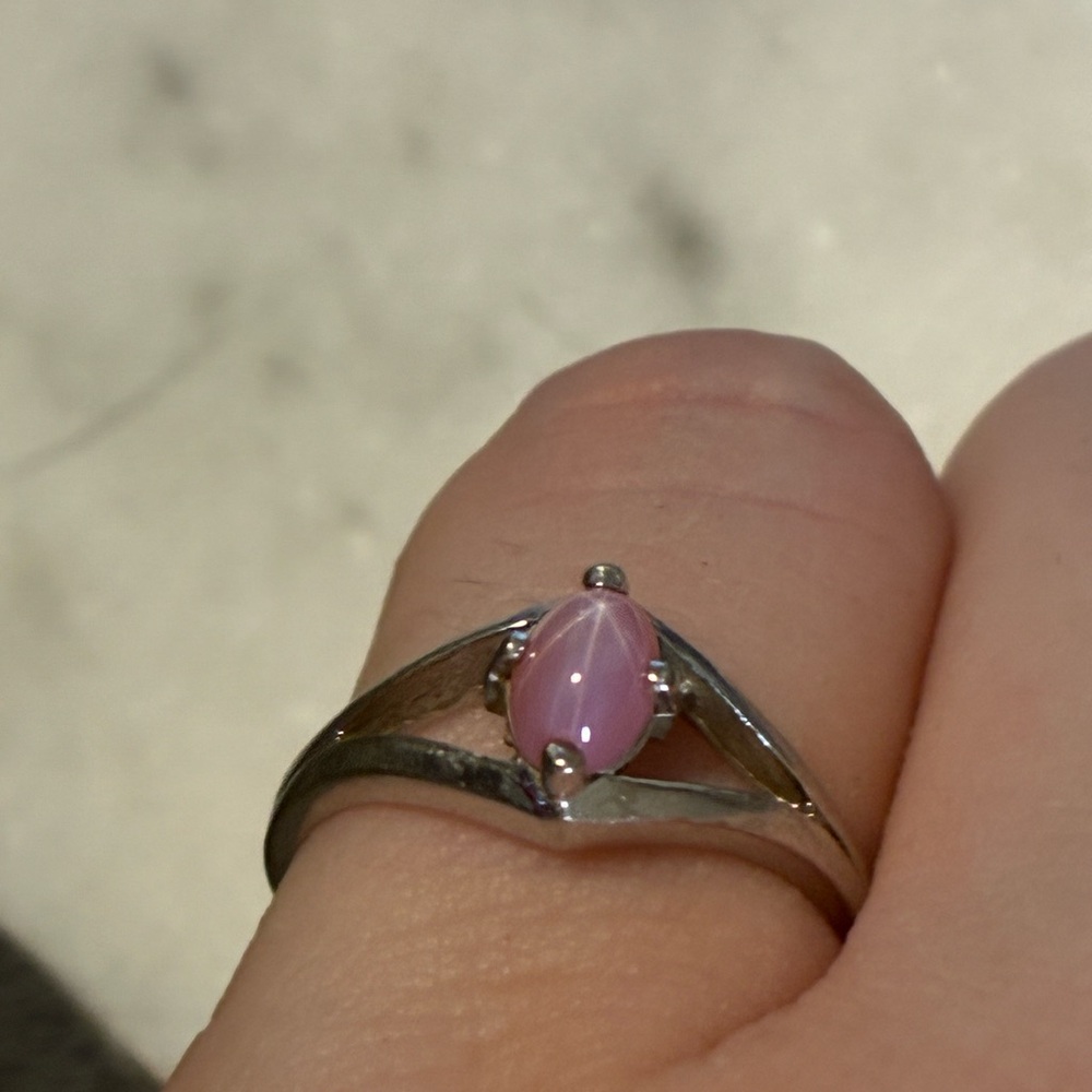 Pink Star Sapphire Ruby 10k Solid White Gold Ring - image 3